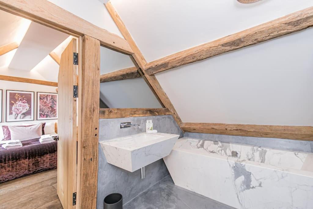 Oxfordshire Living - The Vanbrugh Apartment - Woodstock Esterno foto