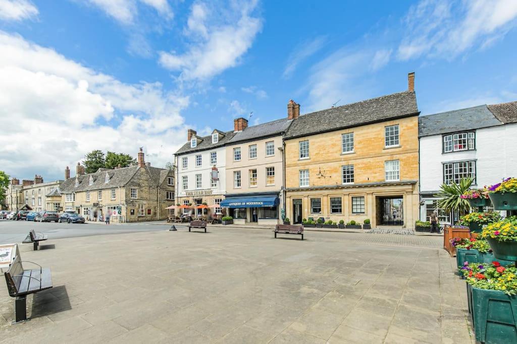 Oxfordshire Living - The Vanbrugh Apartment - Woodstock Esterno foto