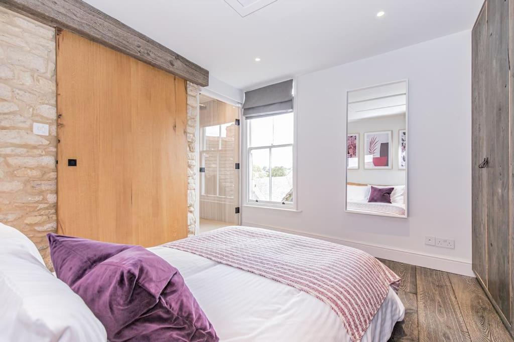 Oxfordshire Living - The Vanbrugh Apartment - Woodstock Esterno foto